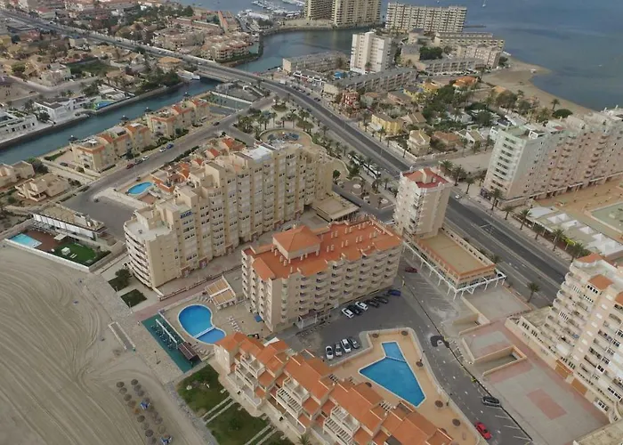 Aparthotel La Mirage 4*