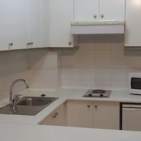 Aparthotel La Mirage 4*