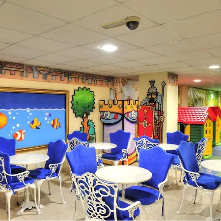 Aparthotel La Mirage 4*