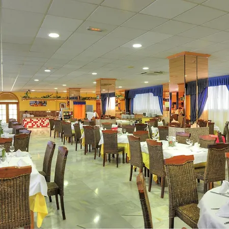 Aparthotel La Mirage 4*