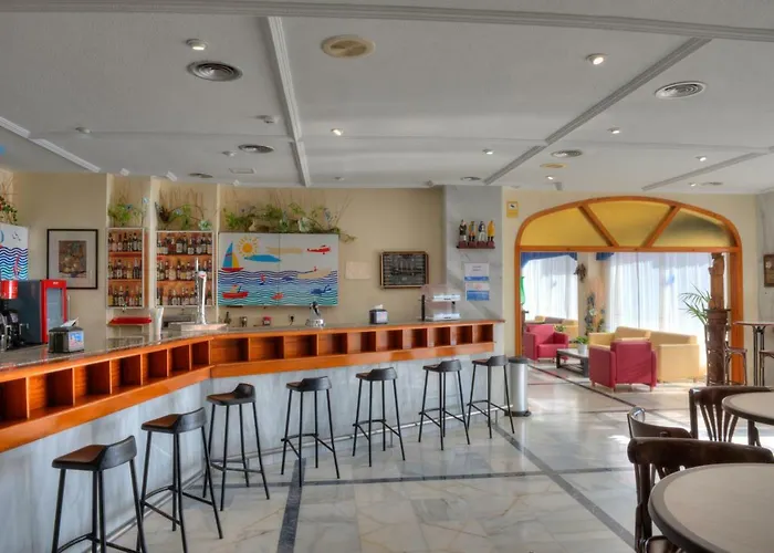 アパートホテル La Mirage ラ・マンガ・デル・マール・メノール