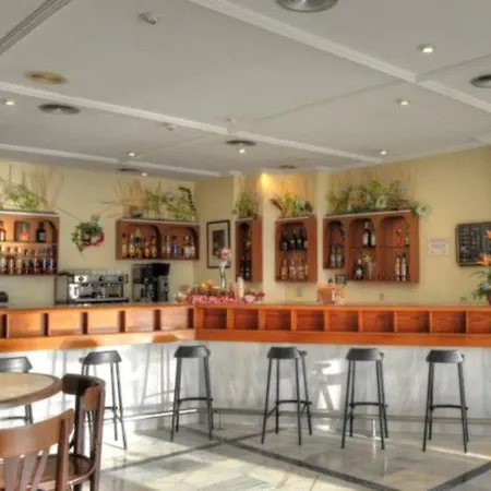 La Mirage 4* 라망가델마르메노