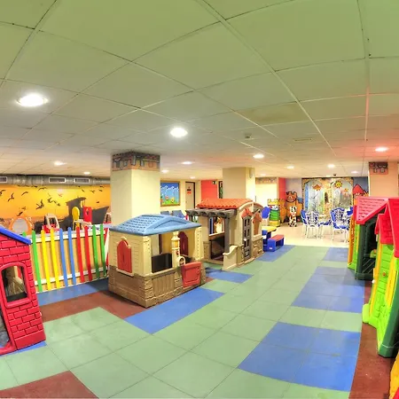 La Mirage 아파트호텔 라망가델마르메노